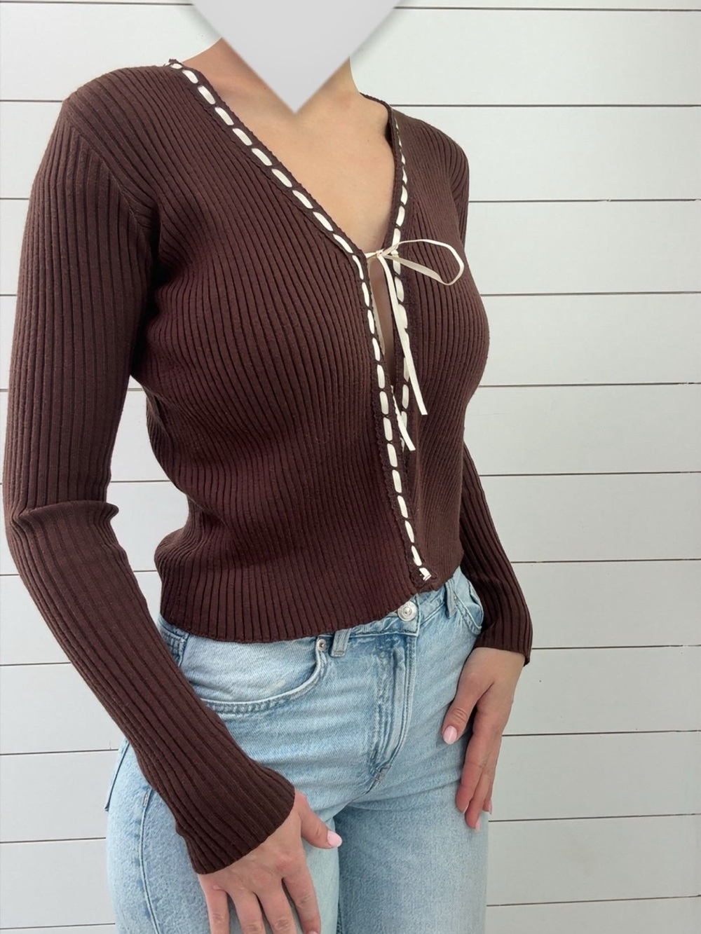 Women brown knit cardigan